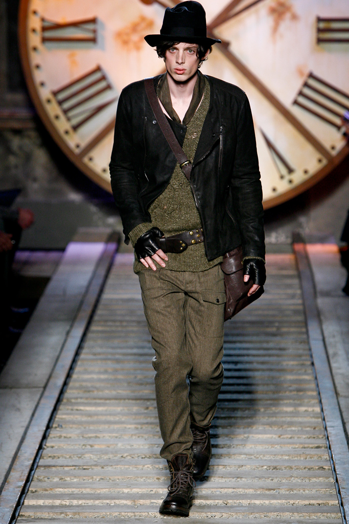 John Varvatos 2011ﶬbDƬ