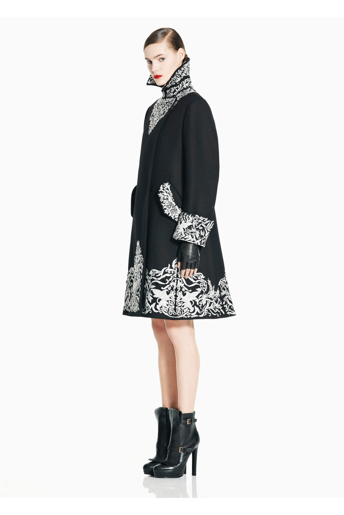 Alexander McQueen 2011 早秋系列高清圖片
