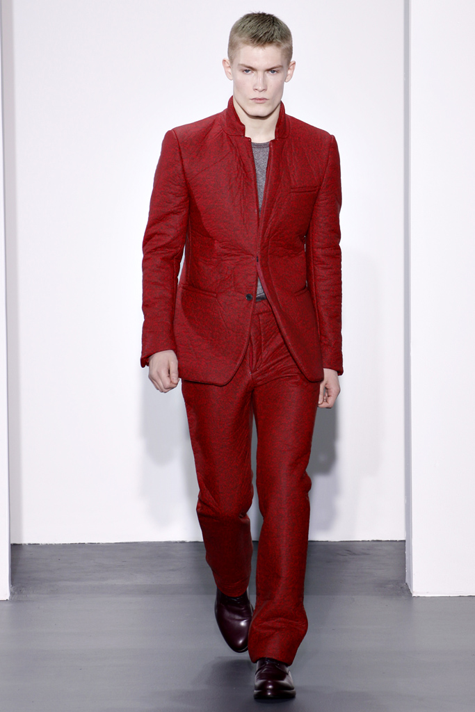 Calvin Klein 2011 ﶬbDƬ