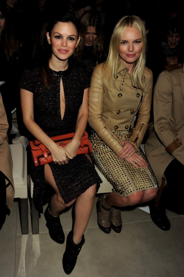 Burberry 2011秋冬秀場明星 高清圖片