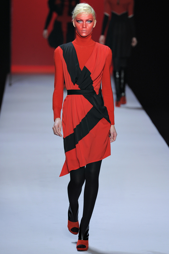 Viktor & Rolf 2011ﶬ DƬ