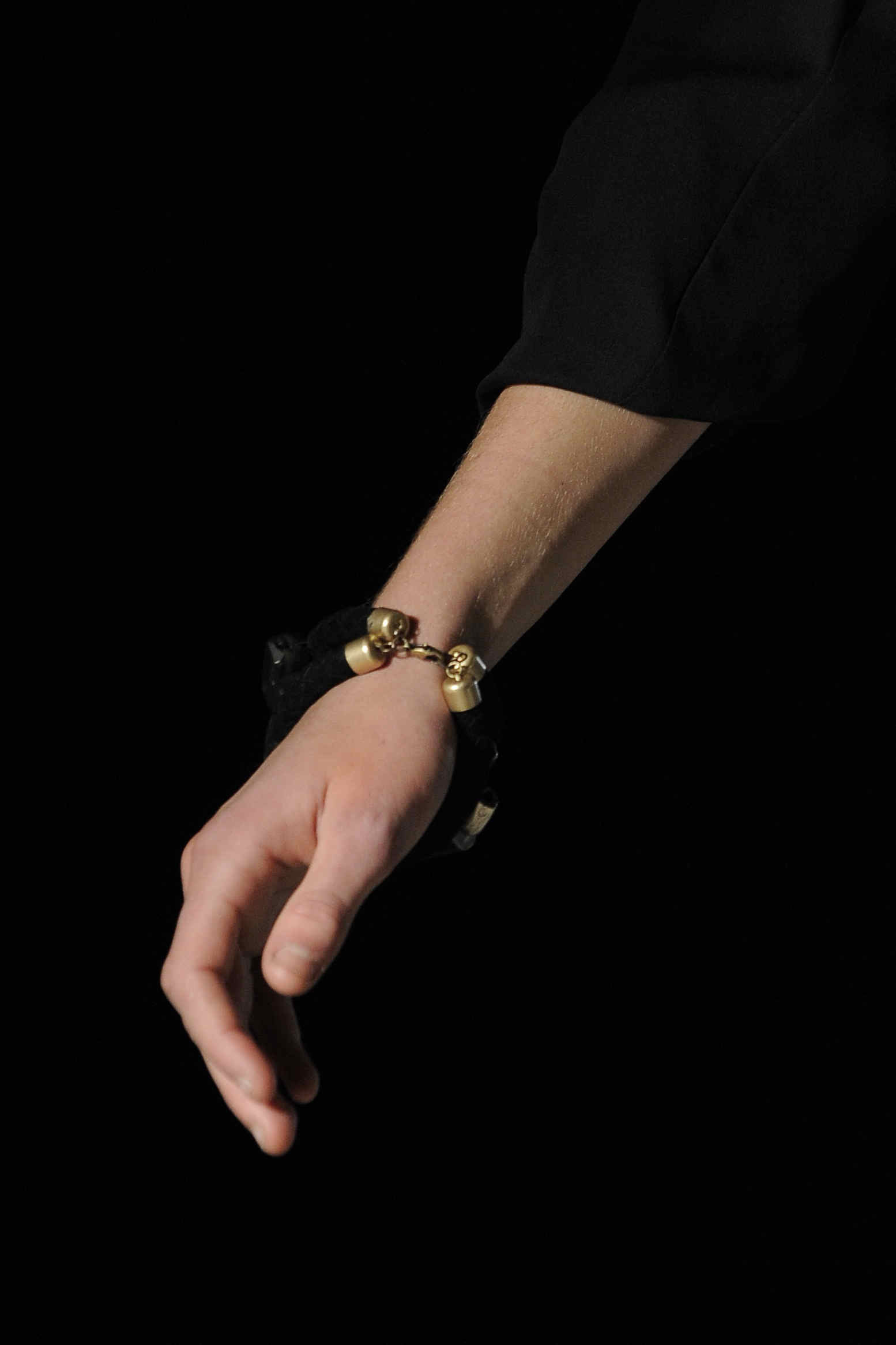 Edun 2011ﶬŮʿDƬ