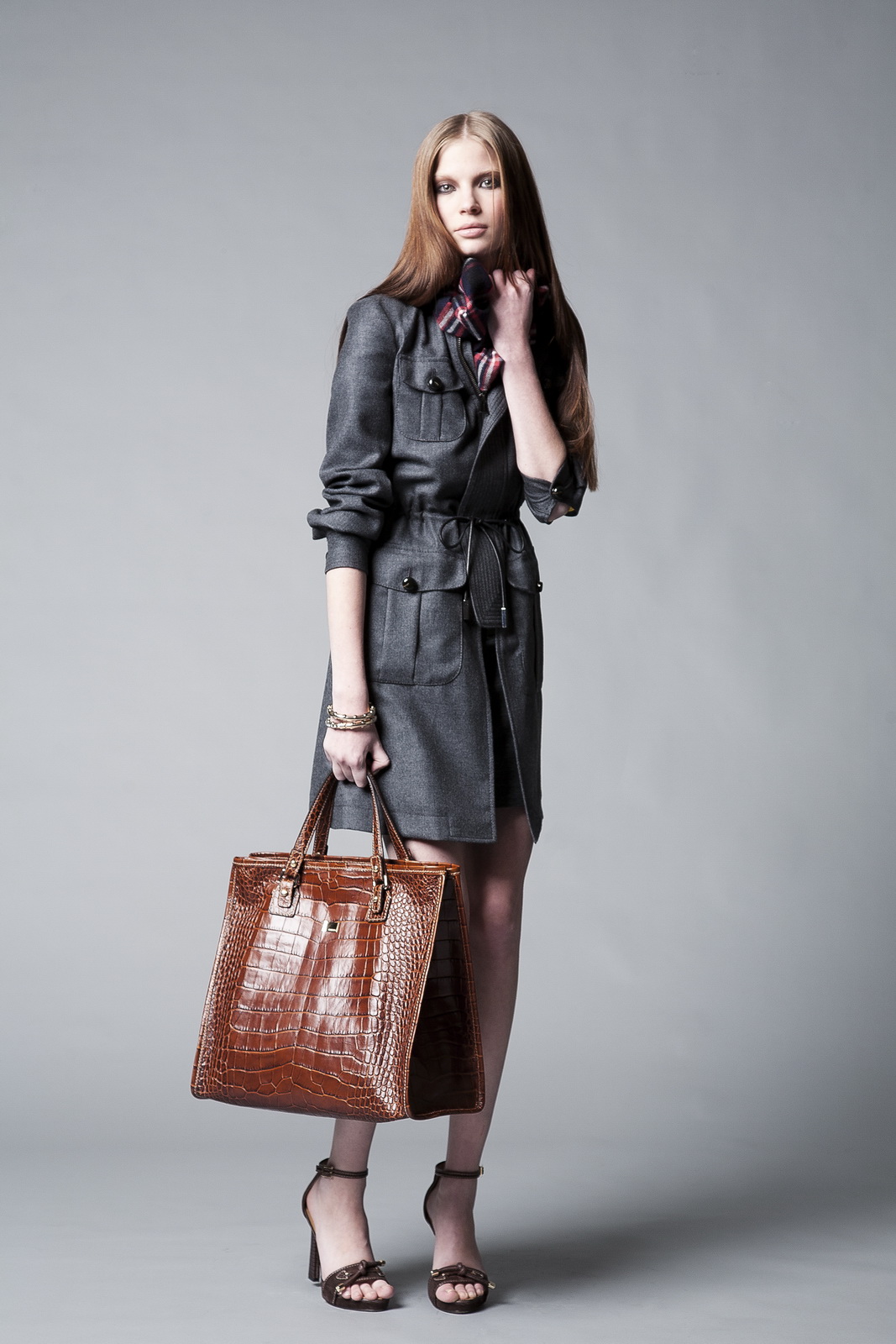 Dsquared2 2011 ŮbDƬ