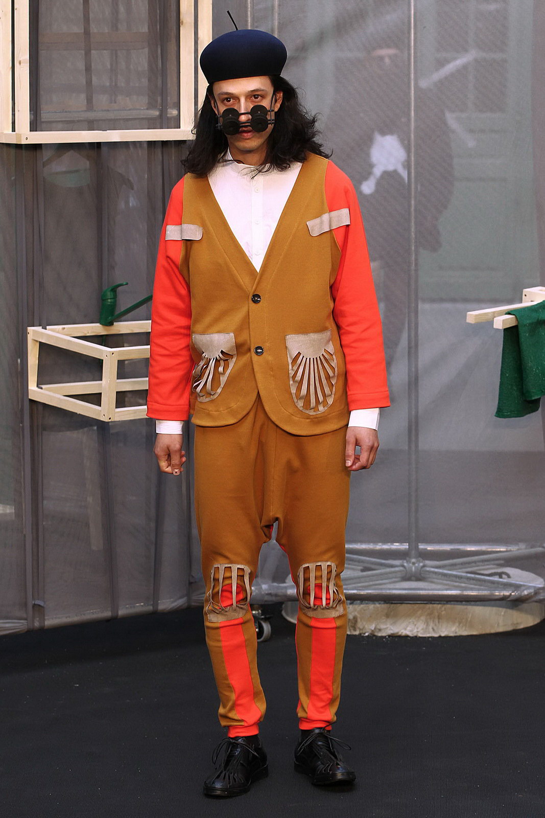 Henrik Vibskov 2012bDƬ