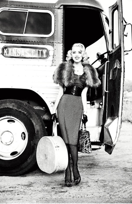 GUESS 2011ﶬV DƬ