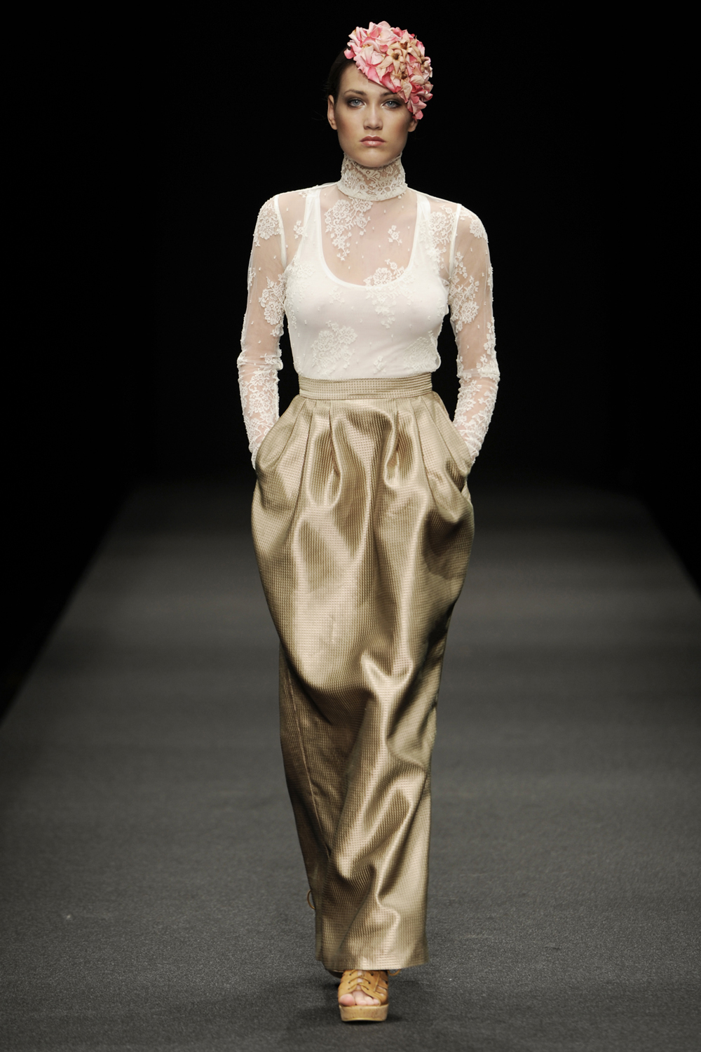 Nina Robenhagen 2012 籾DƬ