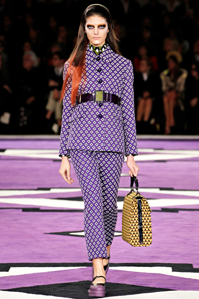 Prada 2012ﶬ¸DƬ