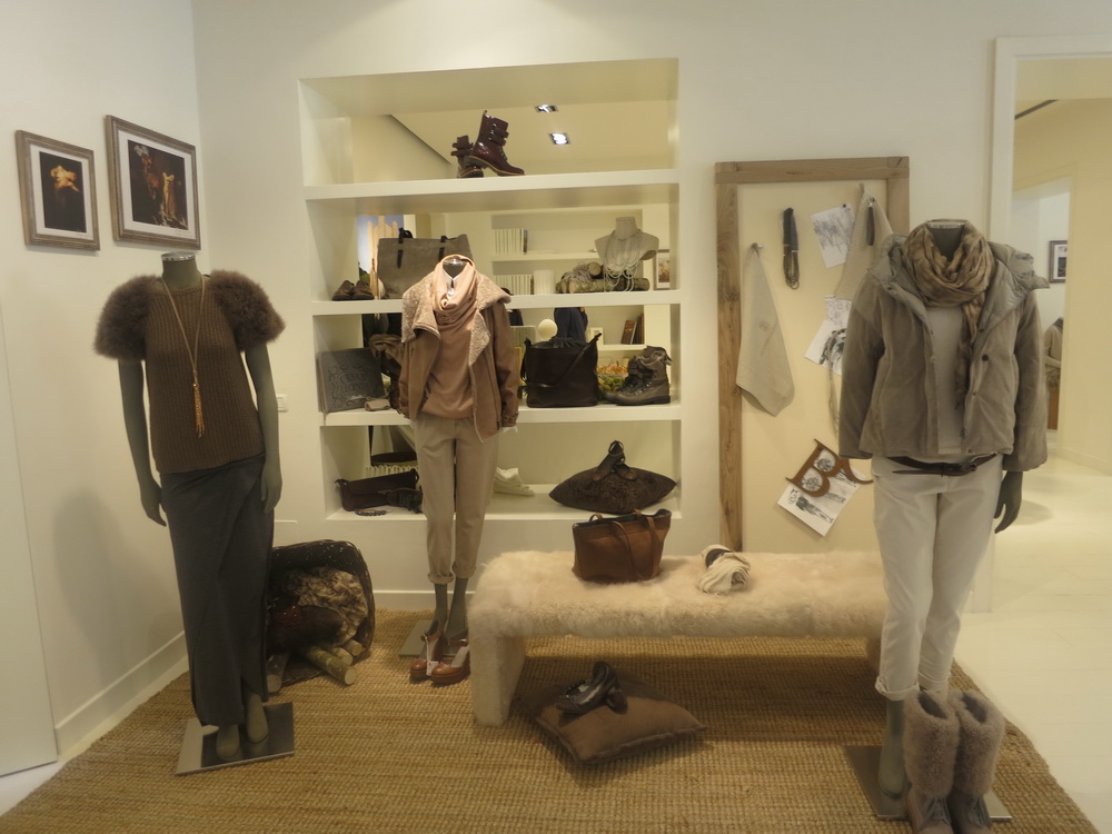 Brunello Cucinelli ReseeDƬ