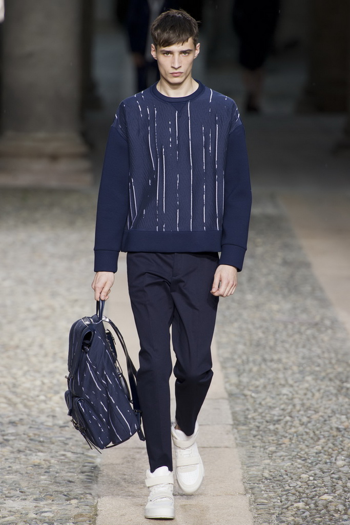 Neil Barrett 13bDƬ