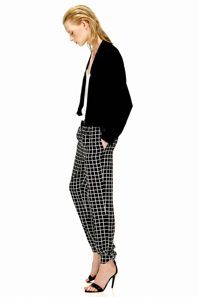 Tibi 13紺DƬ