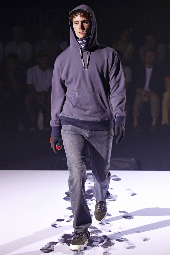 N.Hoolywood 2013(chng)DƬ