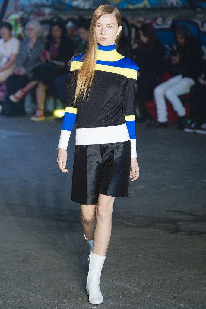 Thomas Tait 2013DƬ