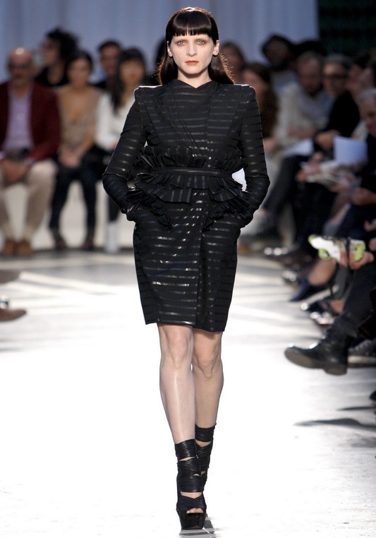 Givenchy 10ĸDƬ